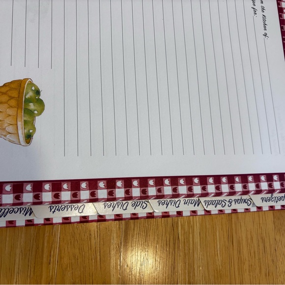 Betty Crocker Recipe Keeper From The Heart 3 Ring Binder Red Gingham Never used - Picture 4 of 9